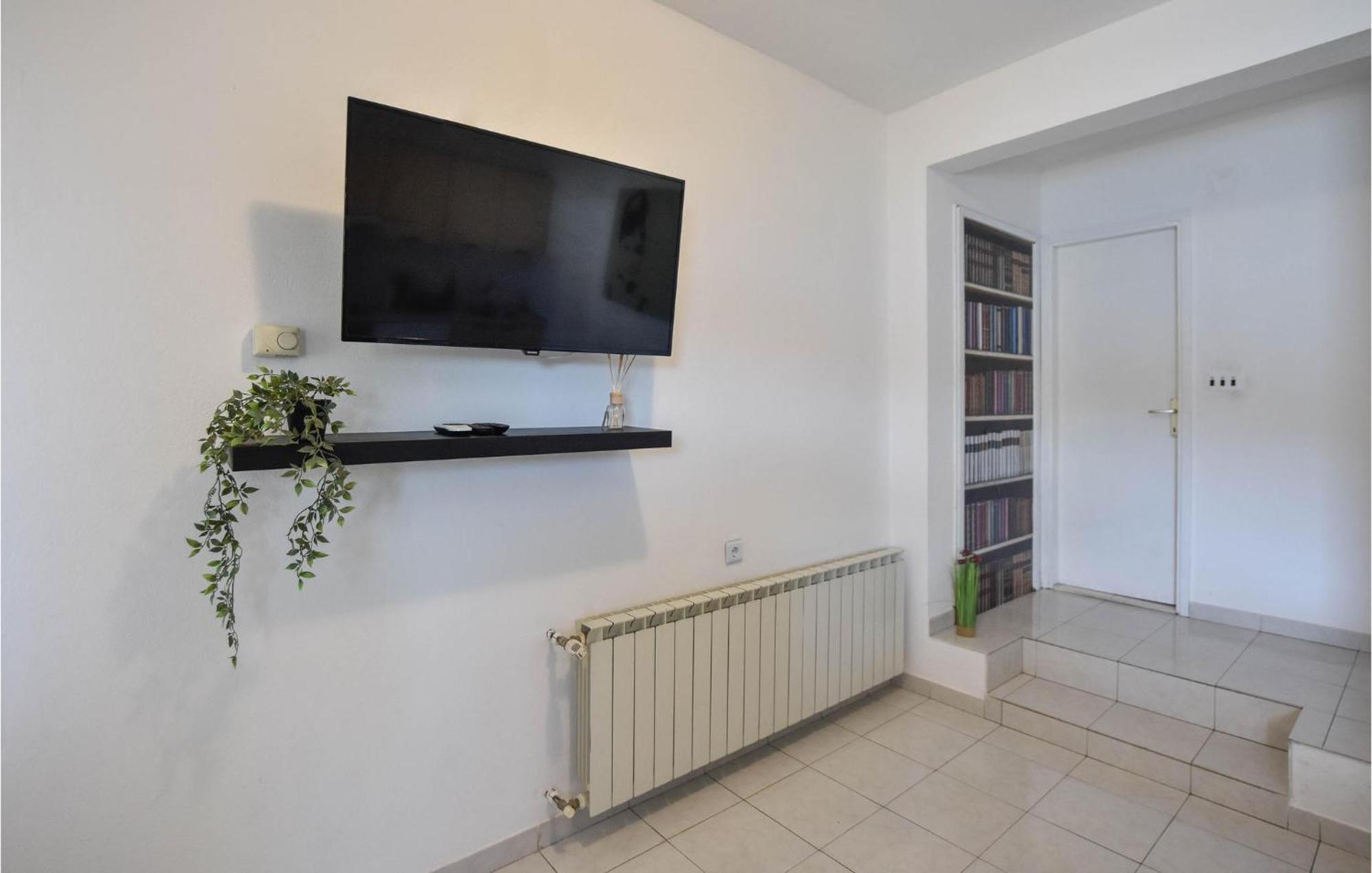 Nice Home In Poljica With House Sea View مارينا المظهر الخارجي الصورة