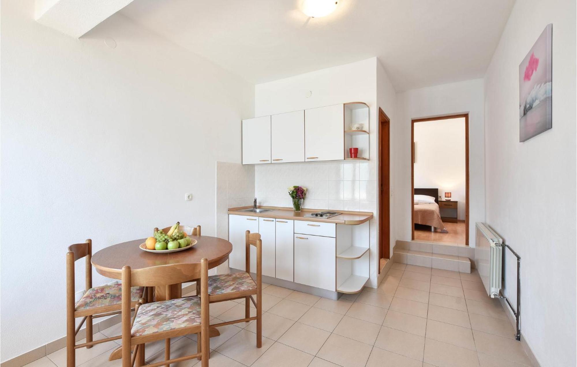 Nice Home In Poljica With House Sea View مارينا المظهر الخارجي الصورة