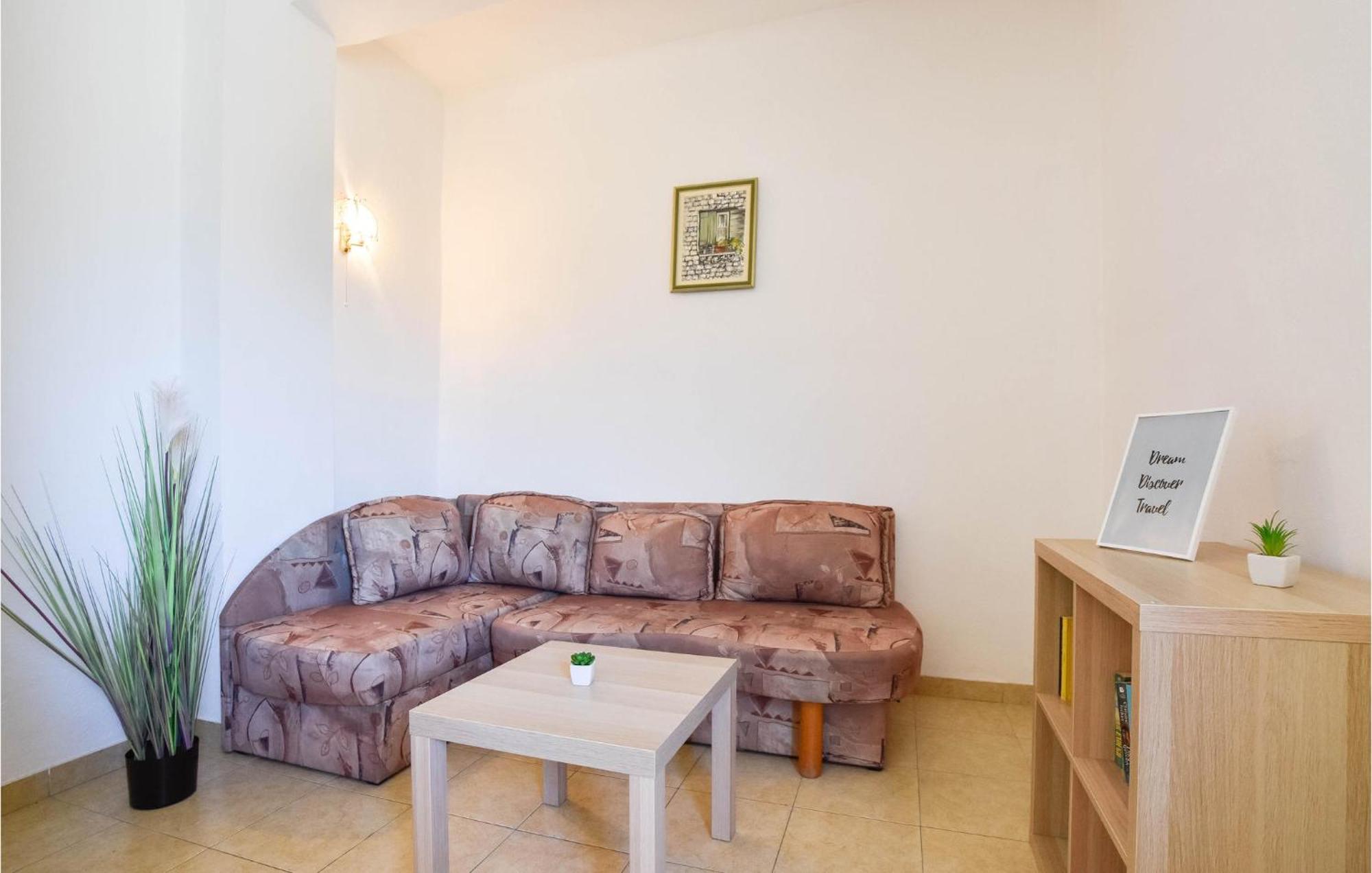Nice Home In Poljica With House Sea View مارينا المظهر الخارجي الصورة
