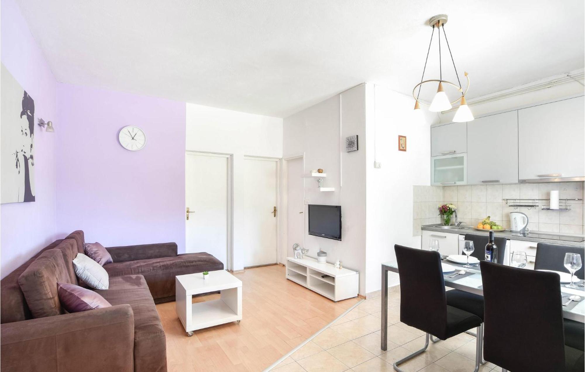 Nice Home In Poljica With House Sea View مارينا المظهر الخارجي الصورة