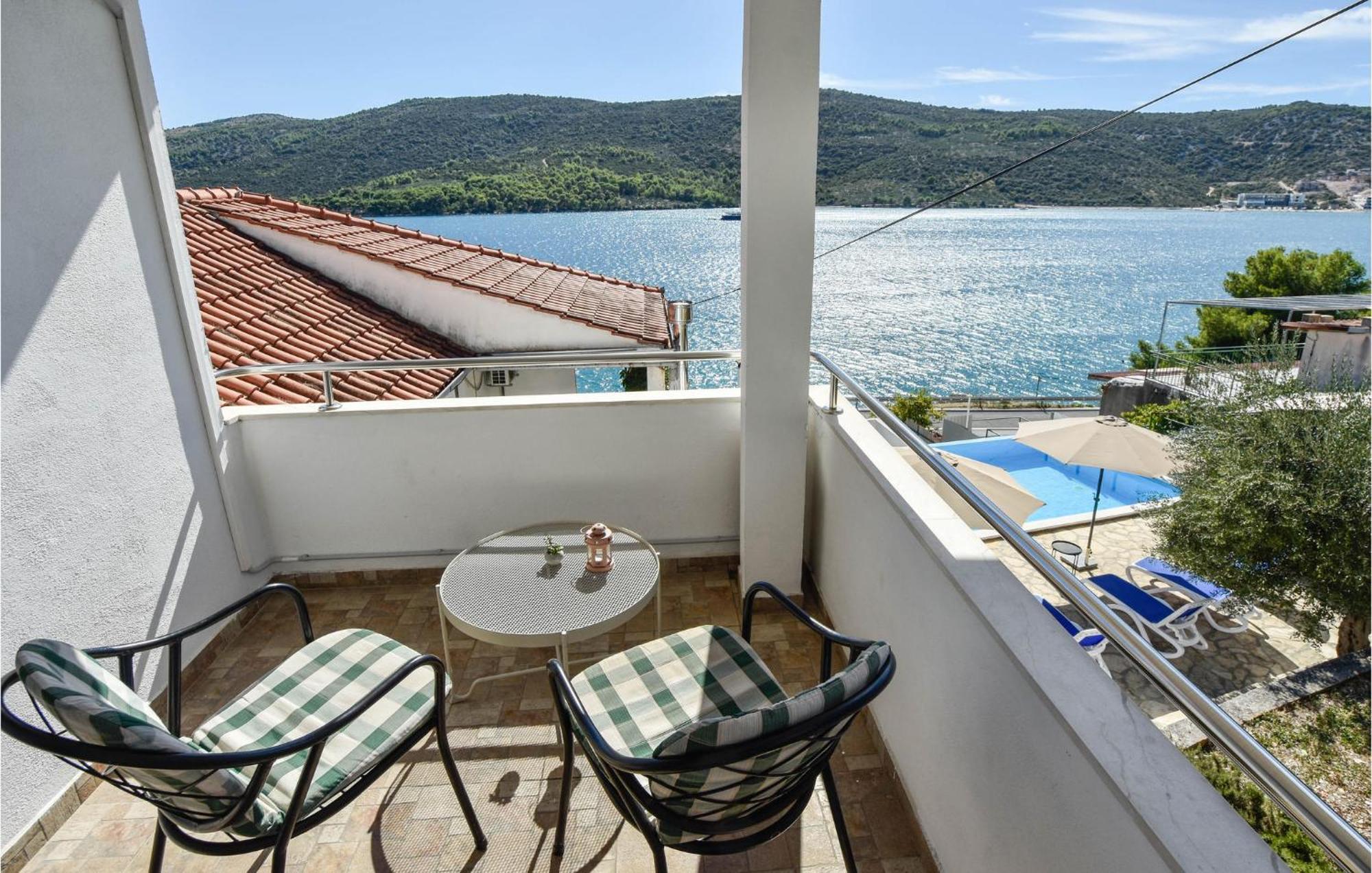 Nice Home In Poljica With House Sea View مارينا المظهر الخارجي الصورة